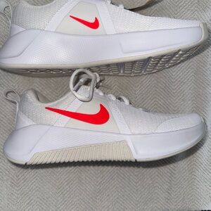Nike White Athletic Shoes with Bright Crimson Swoosh